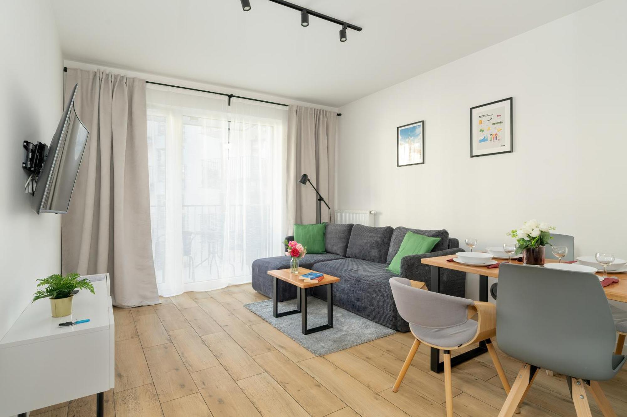 Stylish & Comfy Garbary Apartments With Parking By Noclegi Renters Poznań Esterno foto