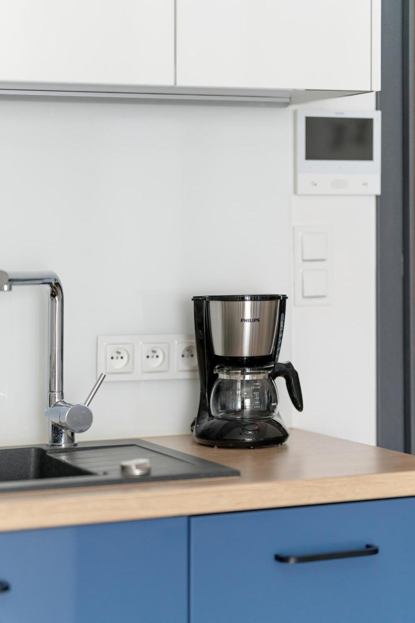 Stylish & Comfy Garbary Apartments With Parking By Noclegi Renters Poznań Esterno foto